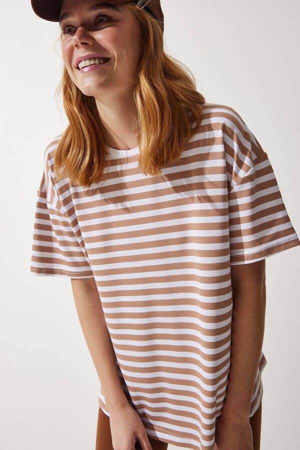 Woman Biscuit Bicycle Collar Striped Oversize Knitted T-Shirt EN00609 - 2
