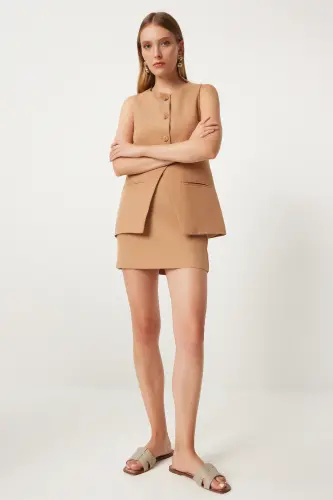 Woman Biscuit Mini Woven Skirt FN03240-Biscuit - HAPPINESS İSTANBUL (1)