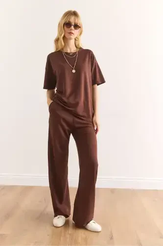 Woman Bitter Coffee Bottom Pocket Pants Top T-shirt Jewelry - 3