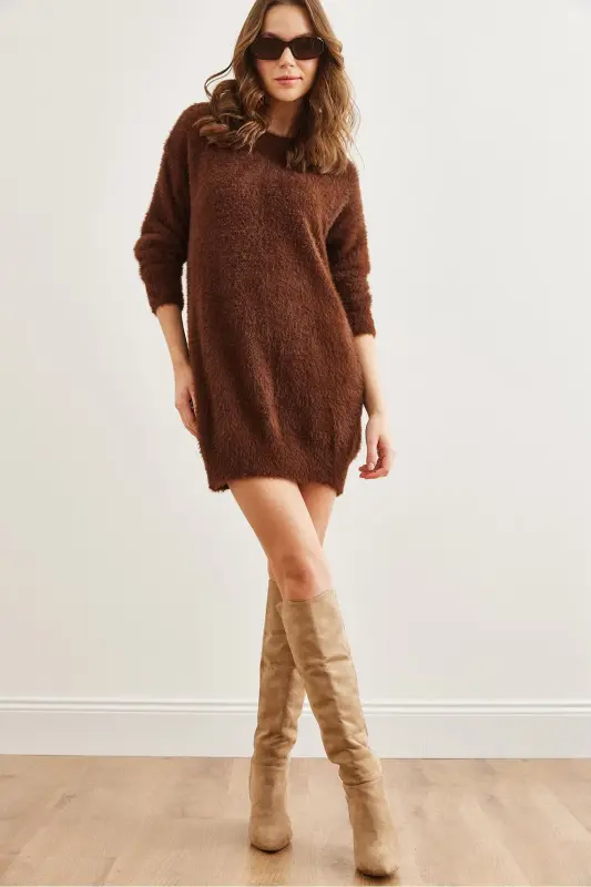 Woman Bitter Coffee Crew Neck Soft Texture Beard - 3