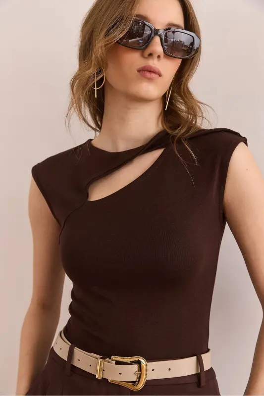 Woman Bitter Coffee Drop Decollete Shoulder Detailed Cotton - OLALOOK
