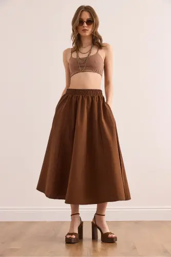 Woman Bitter Coffee Pocketed Elastic Waist Midi Woven Dress - 3