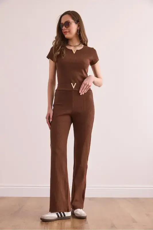 Woman Bitter Coffee V Detailed Top and Bottom Cotton Ribbed Fit - 4
