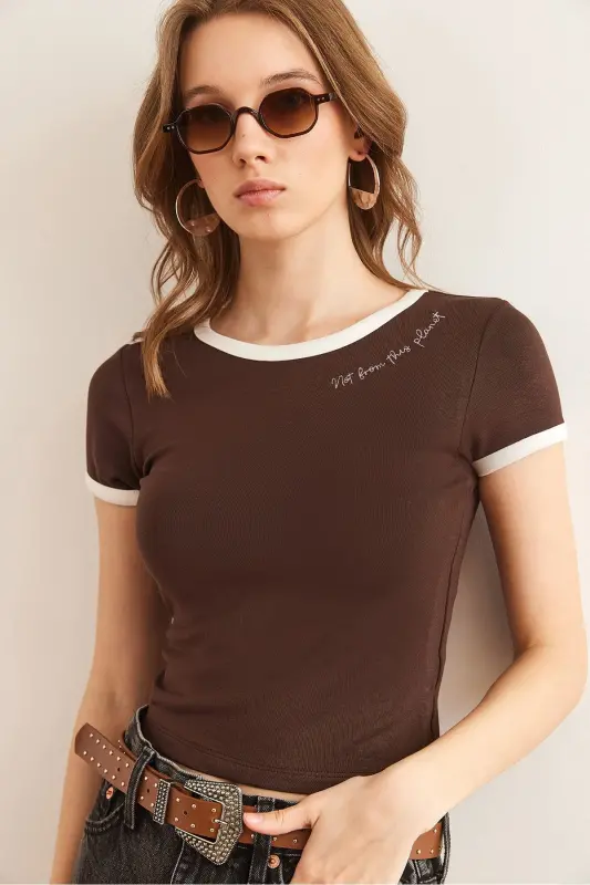 Woman Bitter Coffee Writing Detailed Modal Buttoned Crop Blu - 3