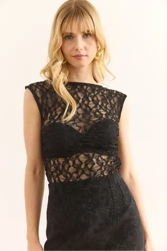 Woman Black Backless Ruched Side Lace Blouse - 10