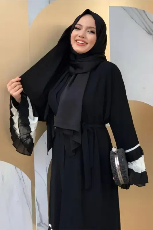 Woman Black (BLACK-WHITE) Pleated Detailed Frilled Abaya T 4547-BLACK (BLACK - TRENDTESETTÜR