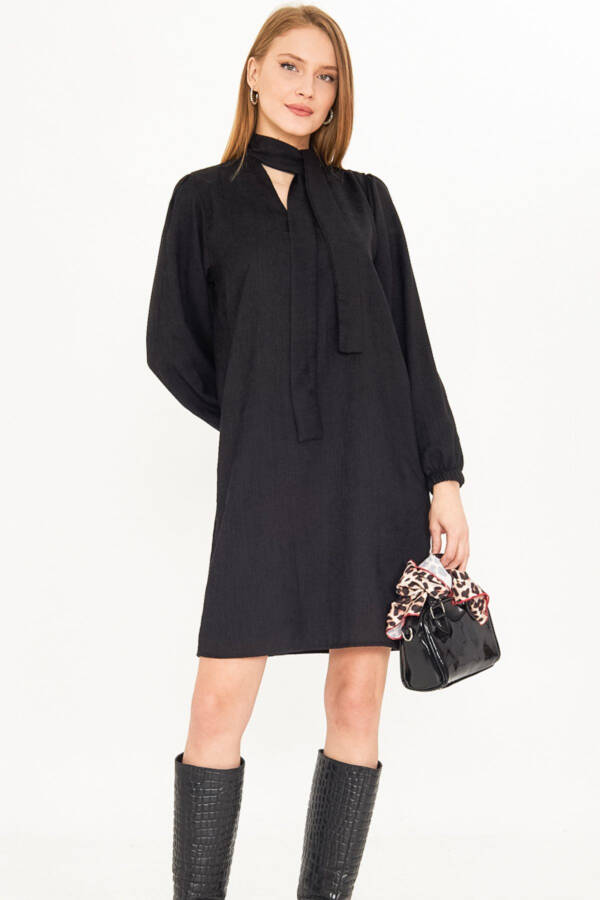 Woman Black Collar Tie Sleeve Elastic Kader - 1