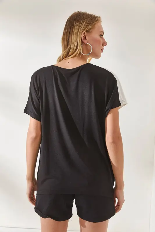 Woman Black Color Blocked Bat Knitted Viscose Blouse BL - 8
