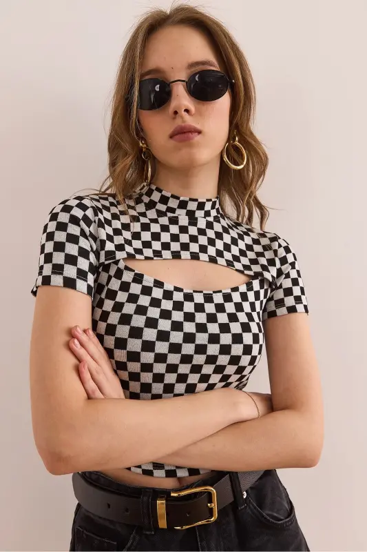 Woman Black Kiss Detailed Checkers Interlock Jacquard Blu - 15