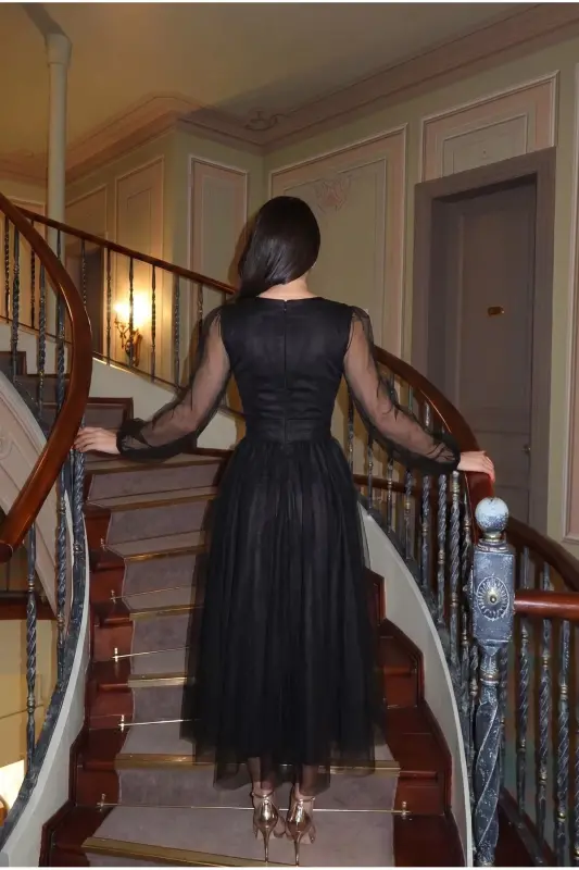 Woman Black My Dream Tulle Lined V Neck Belted Midi - 2