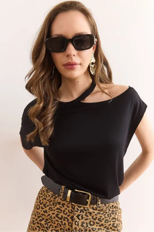 Woman Black Off Shoulder Knitted Viscose Blouse Blz-19 - 5
