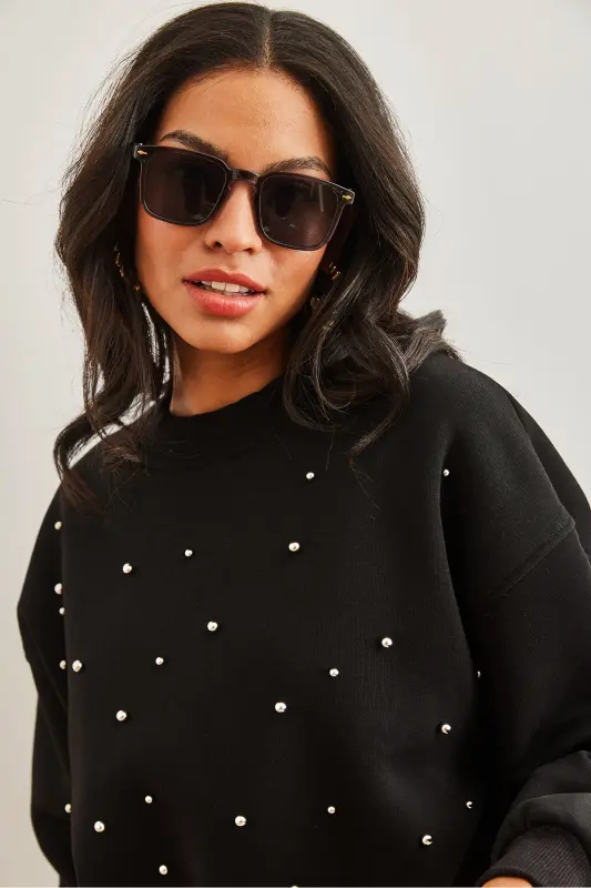 Woman Black Pearl Detailed Fleece Crop Thick Sweatshirt SWT-19000663-Black - 5