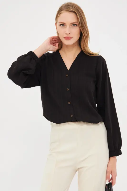 Woman Black Sleeve Elastic Crinkle Shirt ARM-24K001002-Black - 2