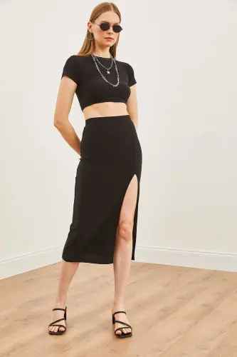 Woman Black Top Blouse Deep Slit Sandy Skirt Set - 3
