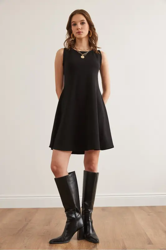 Woman Black Turtleneck Flared Knitted Crepe Dress EL - 2