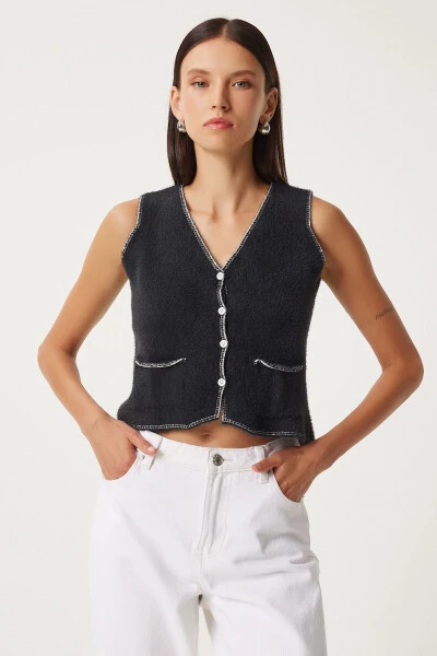 Woman Black V-Neck Bearded Knit Vest YY00219 - HAPPINESS İSTANBUL (1)