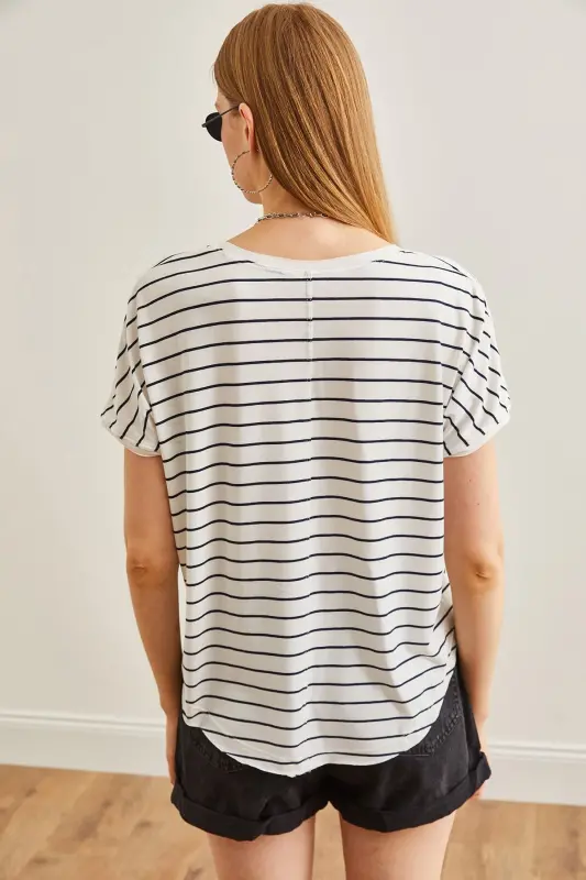 Woman Black V Neck Striped Raw Hem Slouchy T-shirt - 4