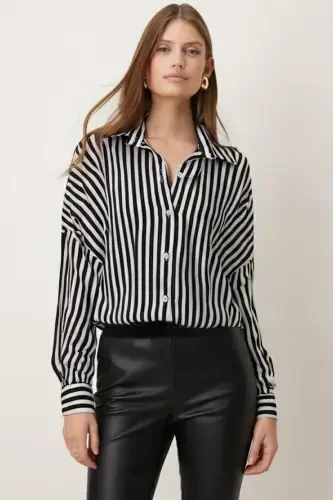 Woman Black-White Thin Striped Oversize Long Basic Shirt ARM-22Y001185-Black - 1
