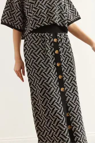 Woman Black Zigzag Patterned Skirted Knitwear Set - 5