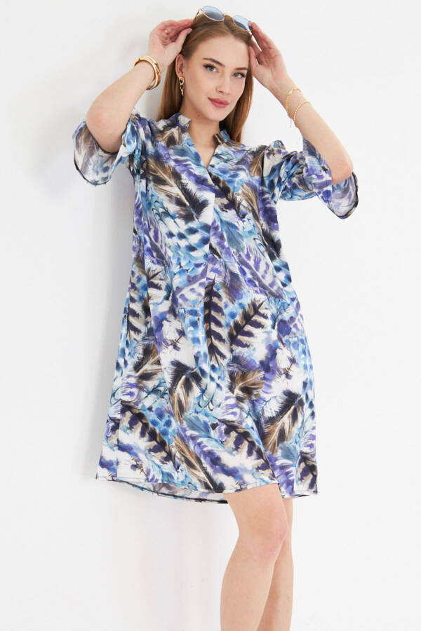 Woman Blue V Neck Pleated Detail Pocketed Three Quarter Sleeve Dress - 3