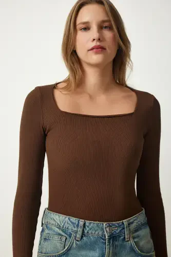 Woman Brown Biscuit Square Collar 2-Piece Knitted Blouse GT00056-Brown Biscuit - 2