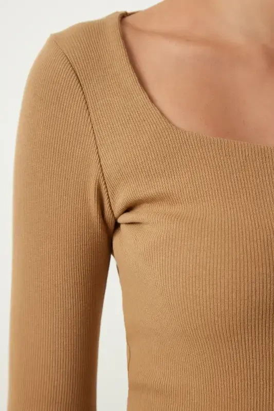 Woman Brown Biscuit Square Collar 2-Piece Knitted Blouse GT00056-Brown Biscuit - 5