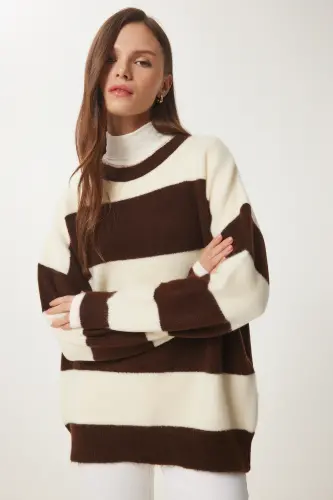 Woman Brown Bone Striped Soft Knitted Sweater PF00110 - 1