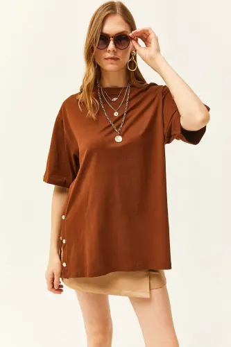 Woman Brown Buttoned Side Cotton T-Shirt TSH- - 3