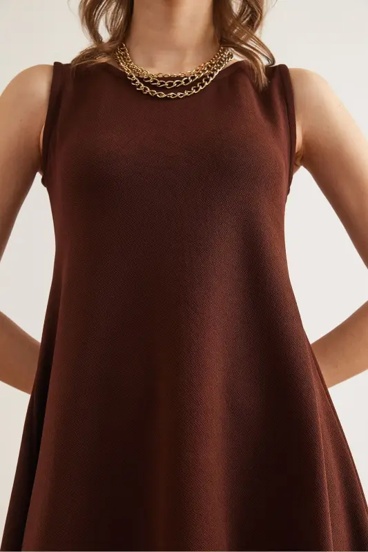 Woman Brown Crew Neck Flared Knitted Crepe Dress - 8