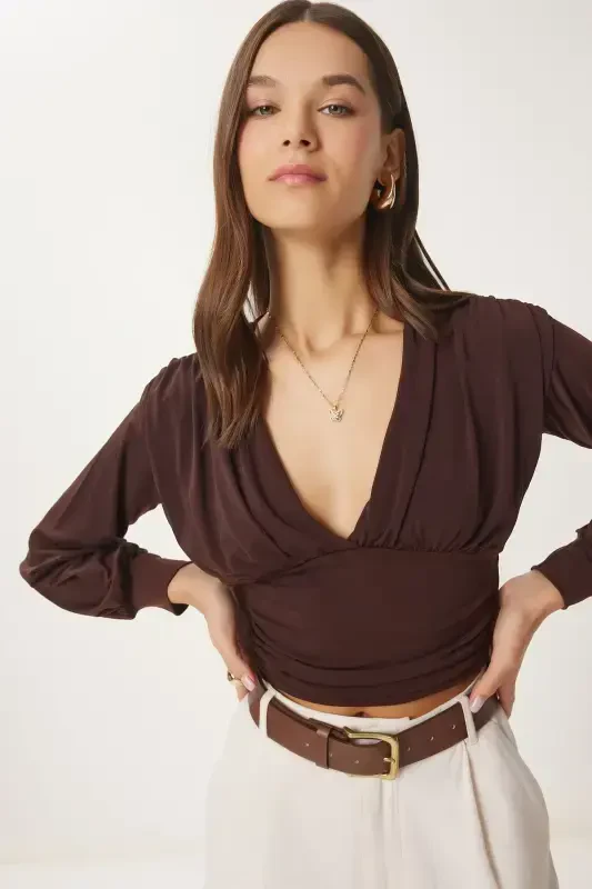 Woman Brown Deep V Neck Crop Sandy Knit BF00050-Brown - 5