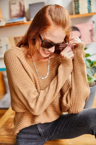 Woman Brown Thessaloniki Oversize Knitted Sweater KZK-19000051-Brown - 4