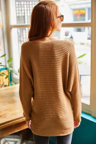 Woman Brown Thessaloniki Oversize Knitted Sweater KZK-19000051-Brown - 6