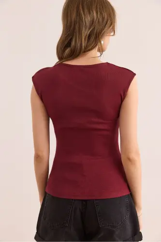Woman Burgundy Drop Neckline Shoulder Detailed Cotton Model - 2