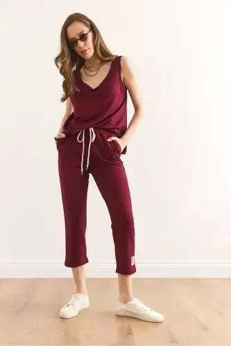 Woman Burgundy Sleeveless Loose Blouse Set Crystal Stone - 5