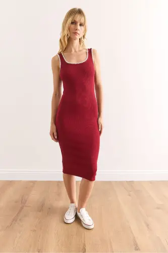Woman Burgundy Stitch Detailed Soft Textured Flexible Dress - OLALOOK (1)