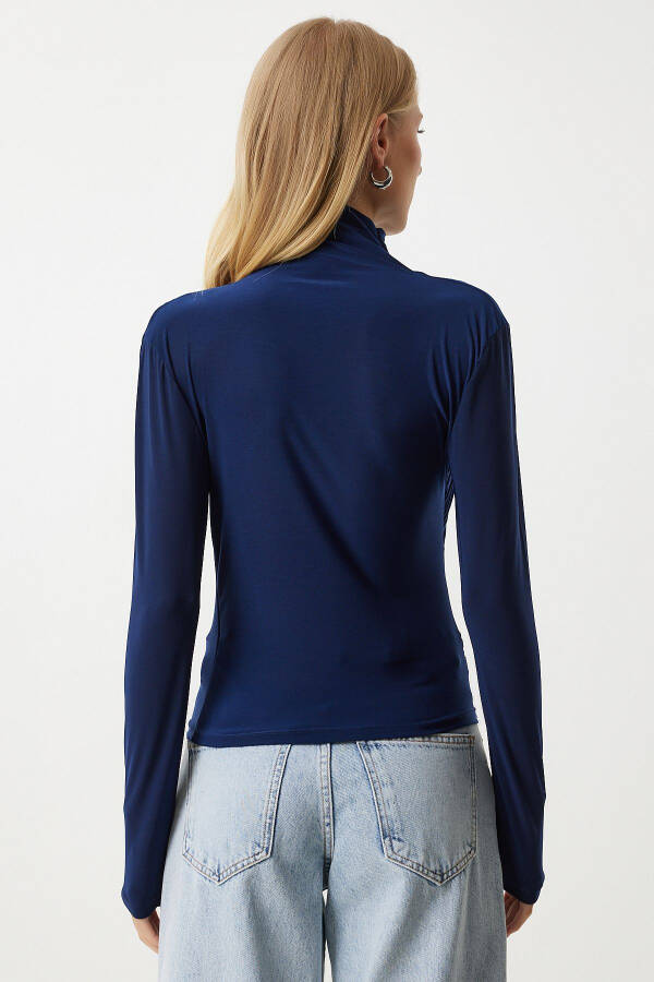 Woman Cobalt Blue Pleat Detail Stand Collar Sandy Blouse FF00135 - 5