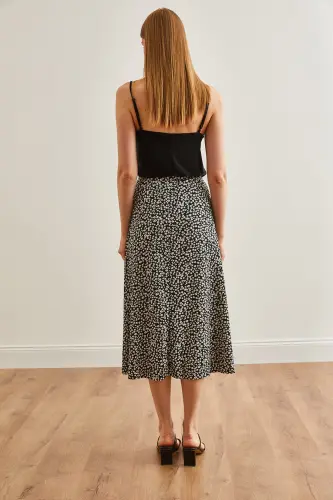 Woman Daisy Black Elastic Waist Patterned Long Skirt - 7