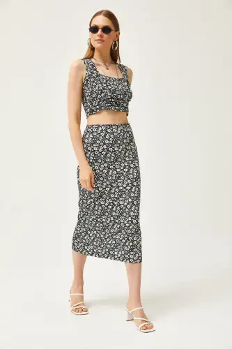 Woman Daisy Black Top Blouse Bottom Skirt Knit Top Bottom - 3