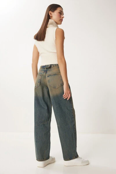 Woman Dark Blue High Waist Faded Effect Baggy Jean - 4