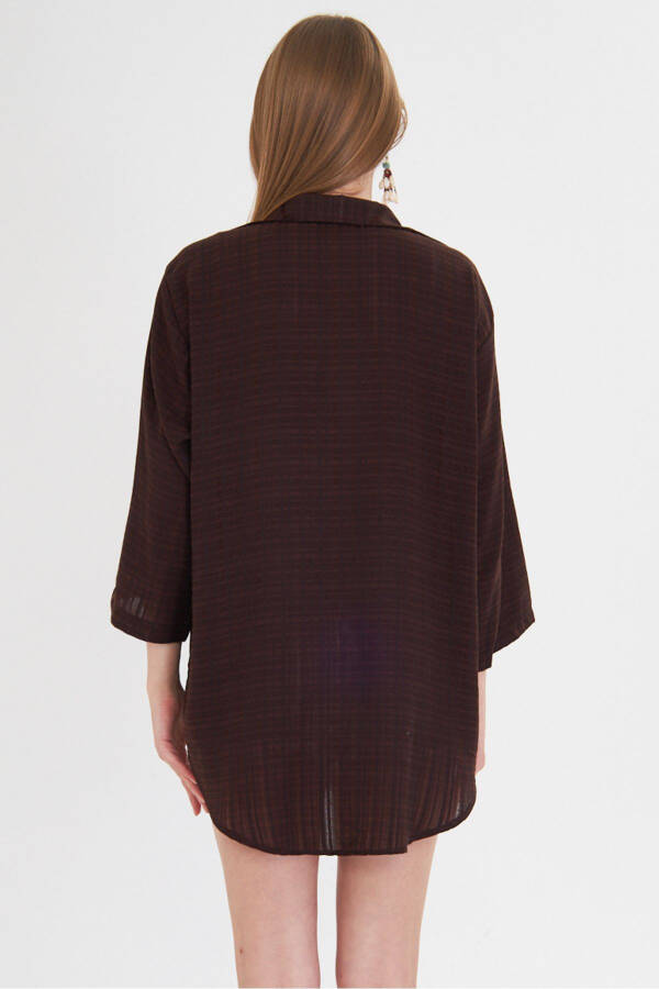 Woman Dark Brown Shirt Collared Front Tie-Up Kimono - 4
