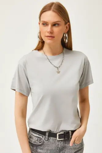 Woman Dolphin Gray Crew Neck Basic T-Shirt TSH-190 