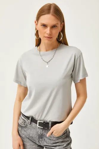 Woman Dolphin Gray Crew Neck Basic T-Shirt TSH-190 - 3