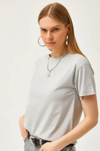 Woman Dolphin Gray Crew Neck Basic T-Shirt TSH-190 - 4