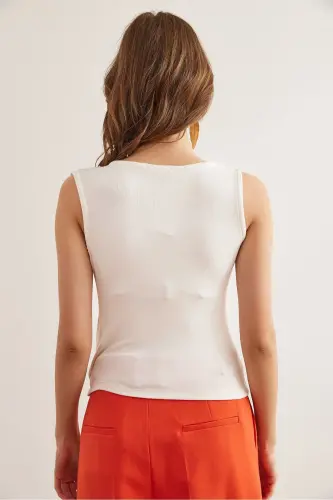 Woman Ecru Draped Detailed Soft Touch Flexible Viscose B - OLALOOK (1)