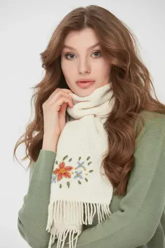 Woman Embroidered Wool Scarf Bone-Bone - 7