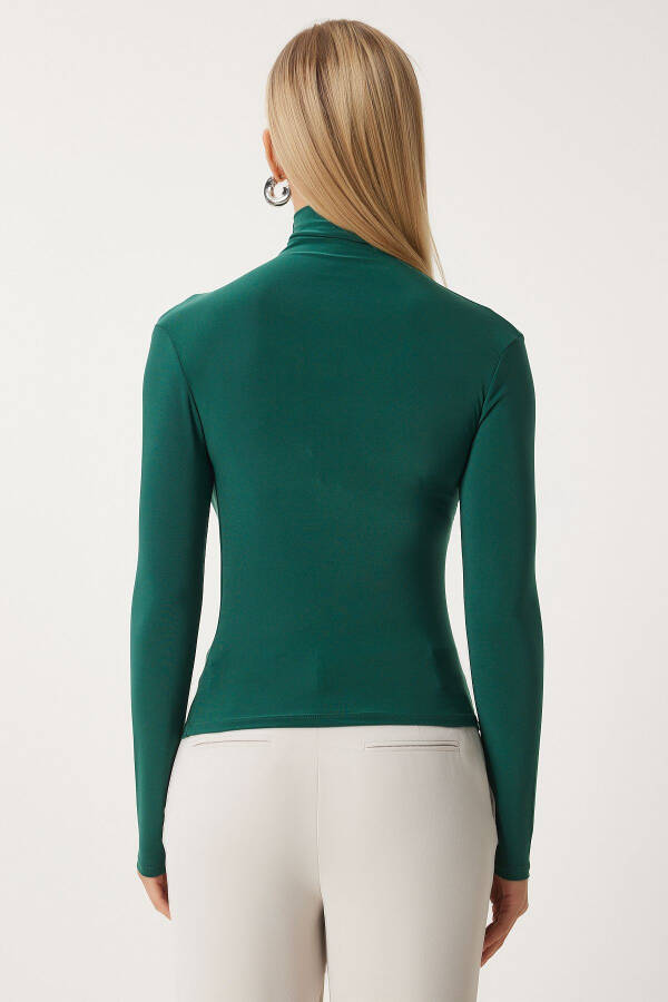 Woman Emerald Green Drawstring Detailed Crew Neck Sandy Blouse FF00135 - 6