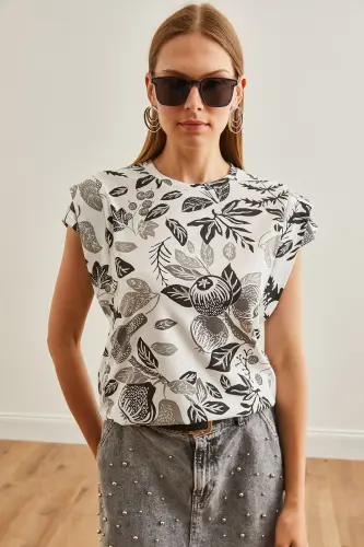 Woman Flower Black Arm Detailed Cotton T-Shirt TSH-190 - 3