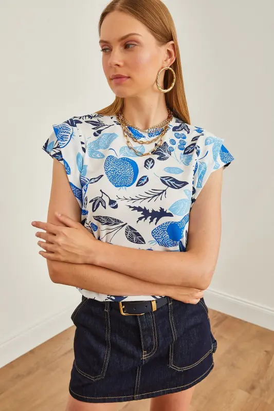 Woman Flower Blue Arm Detailed Cotton T-Shirt TSH-1900 - 6