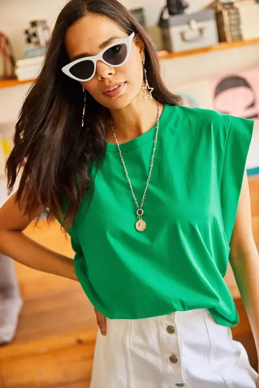 Woman Grass Green Armpit Detailed Bat T-Shirt - 4