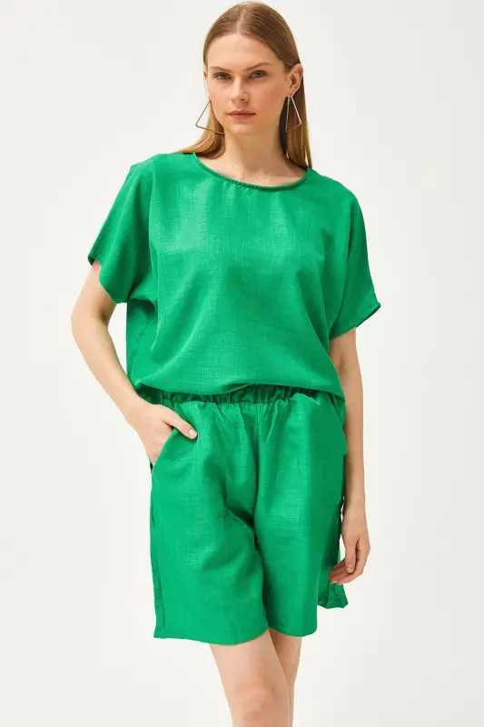 Woman Grass Green Top Slouchy Blouse Bottom Pocketed Shorts K - OLALOOK